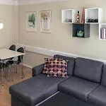 1 Bedroom Stunning In *